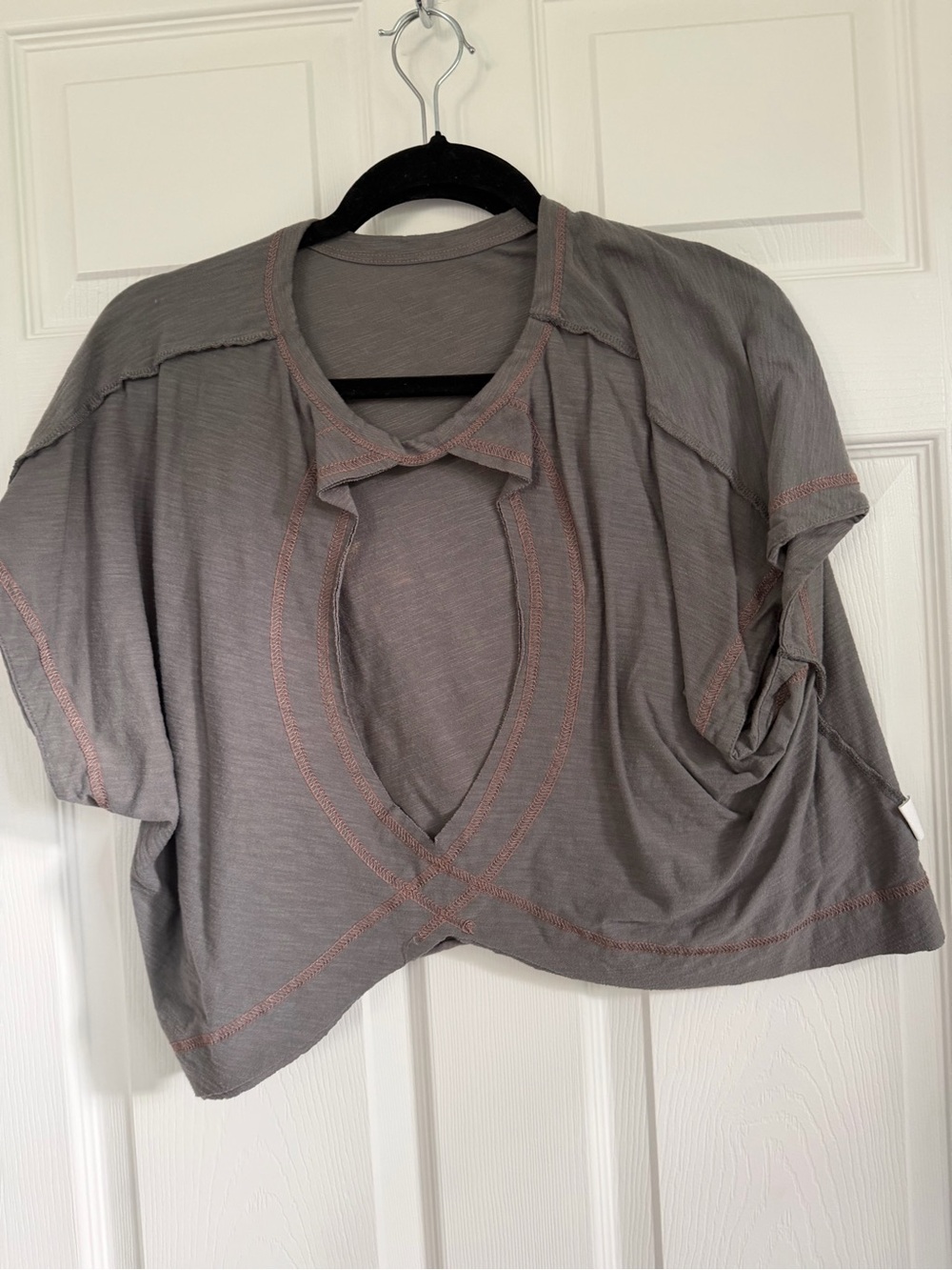 Cutout Short Sleeve Women's Top in Gray